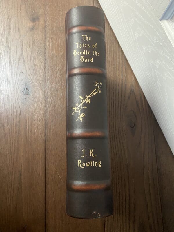 The Tales of Beedle the Bard Collector's Box Set Amazon - Leatherette Box Spine - 0956010902